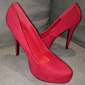 Anne Michelle Faux Suede Heels